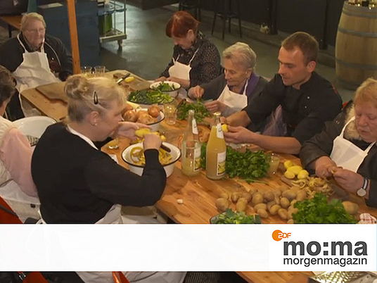 Immanuel Seniorenzentrum Kläre Weist | Haus am Kalksee | Seniorinnen kochen Heimatrezepte | Kochbuch Unser kulinarisches Erbe | ZDF-Morgenmagazin